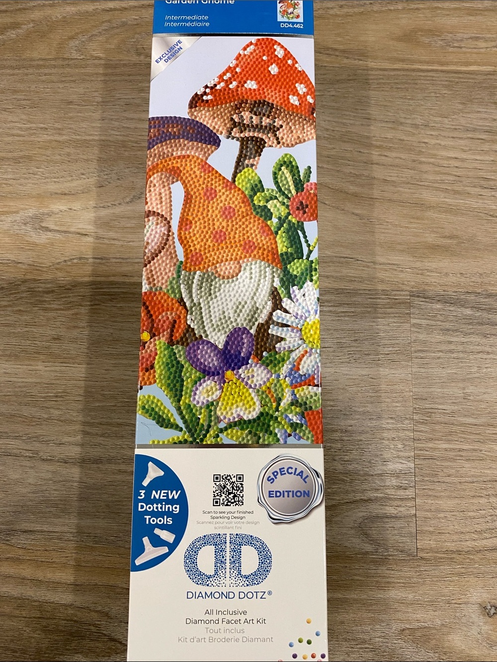 Diamond Dotz Garden Gnome Diamond Facet Art Kit - Orange, Red, Purple, Green